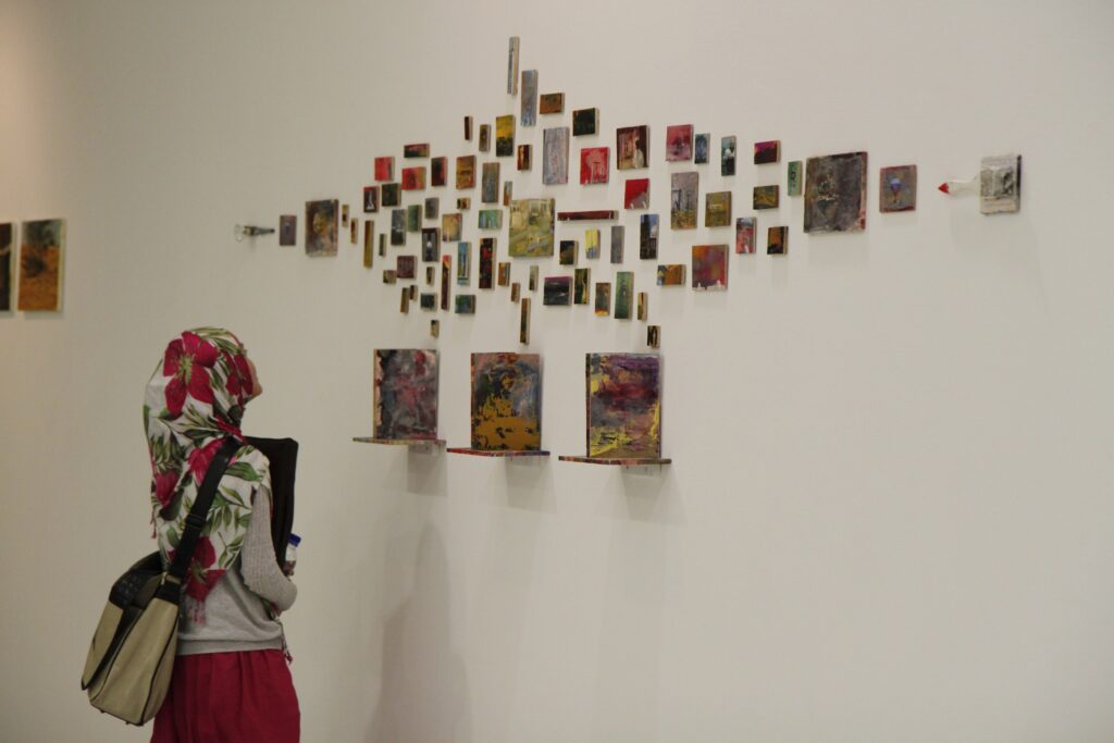 Transcultural wandering