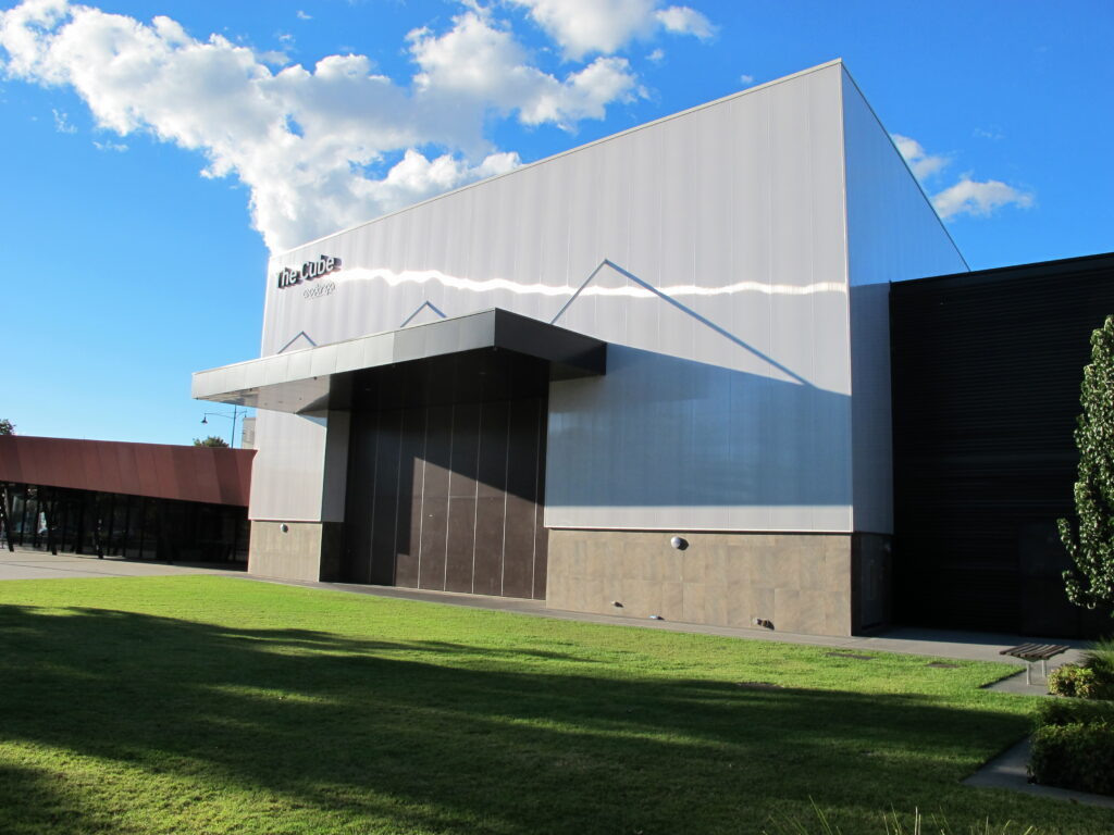 Wodonga Art Space, Transit 2014. Curated by Meredith Brice